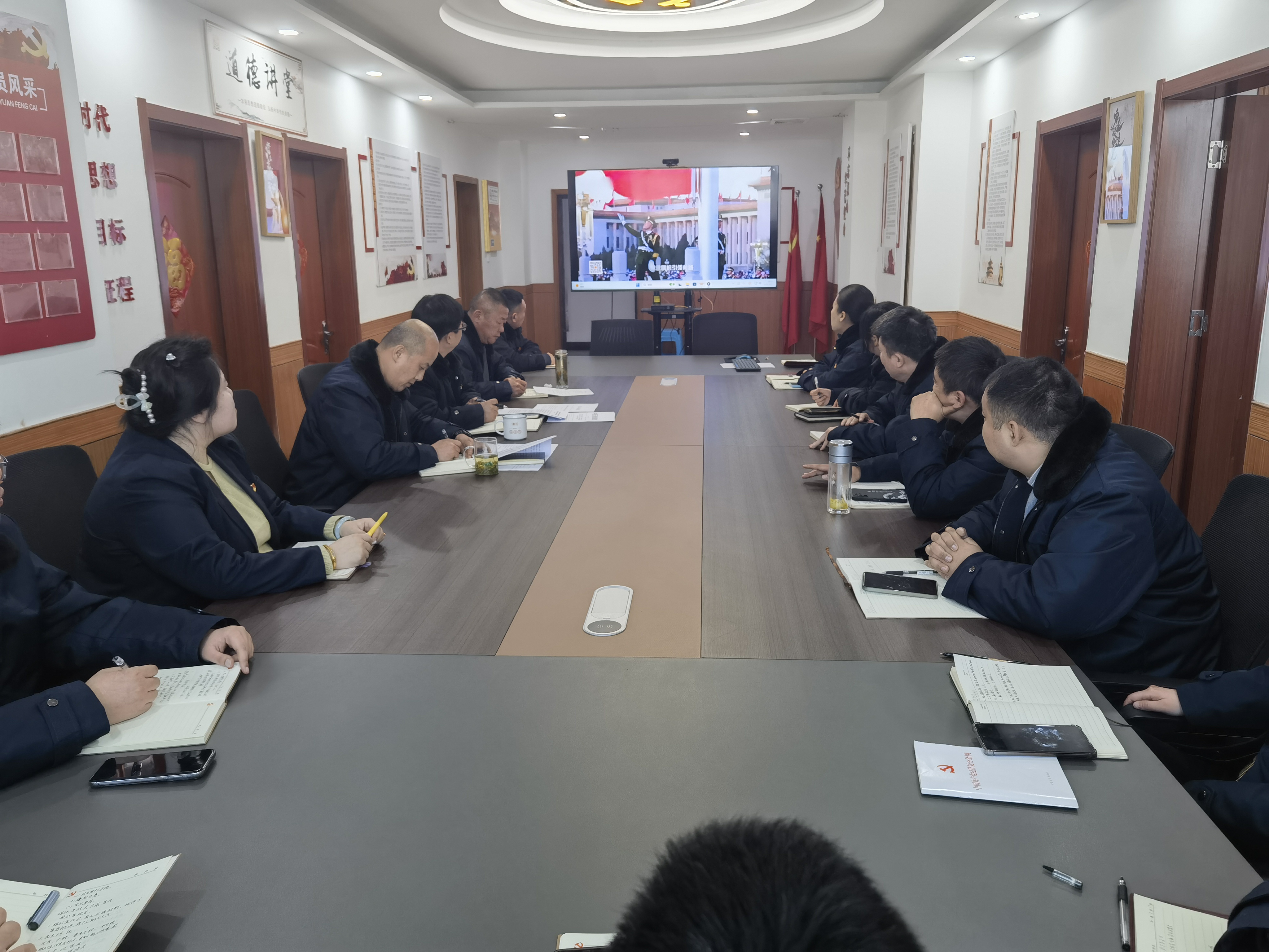 觀《向新出發(fā)》，砥礪奮進(jìn)開新局