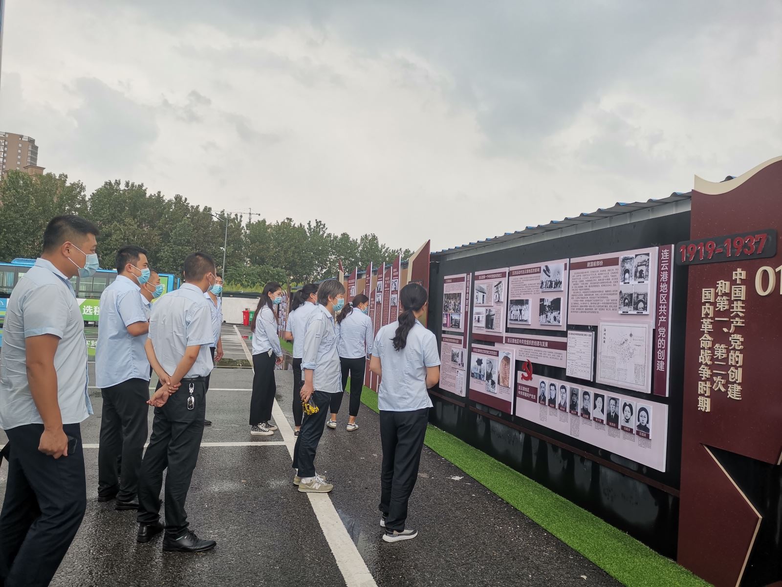 公交集團公交事業(yè)二部到公交事業(yè)一部“紅色公交場站”參觀學(xué)習(xí)